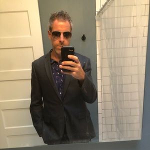 Meet your Posher, Christopher